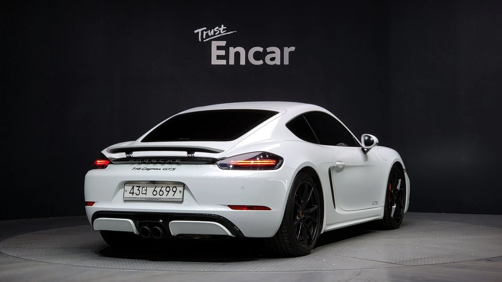 Porsche Cayman GTS* KEYLESS* ПОДГРЕВ ВОЛАН* КРАЙНА ЦЕНА, снимка 2 - Автомобили и джипове - 55271946