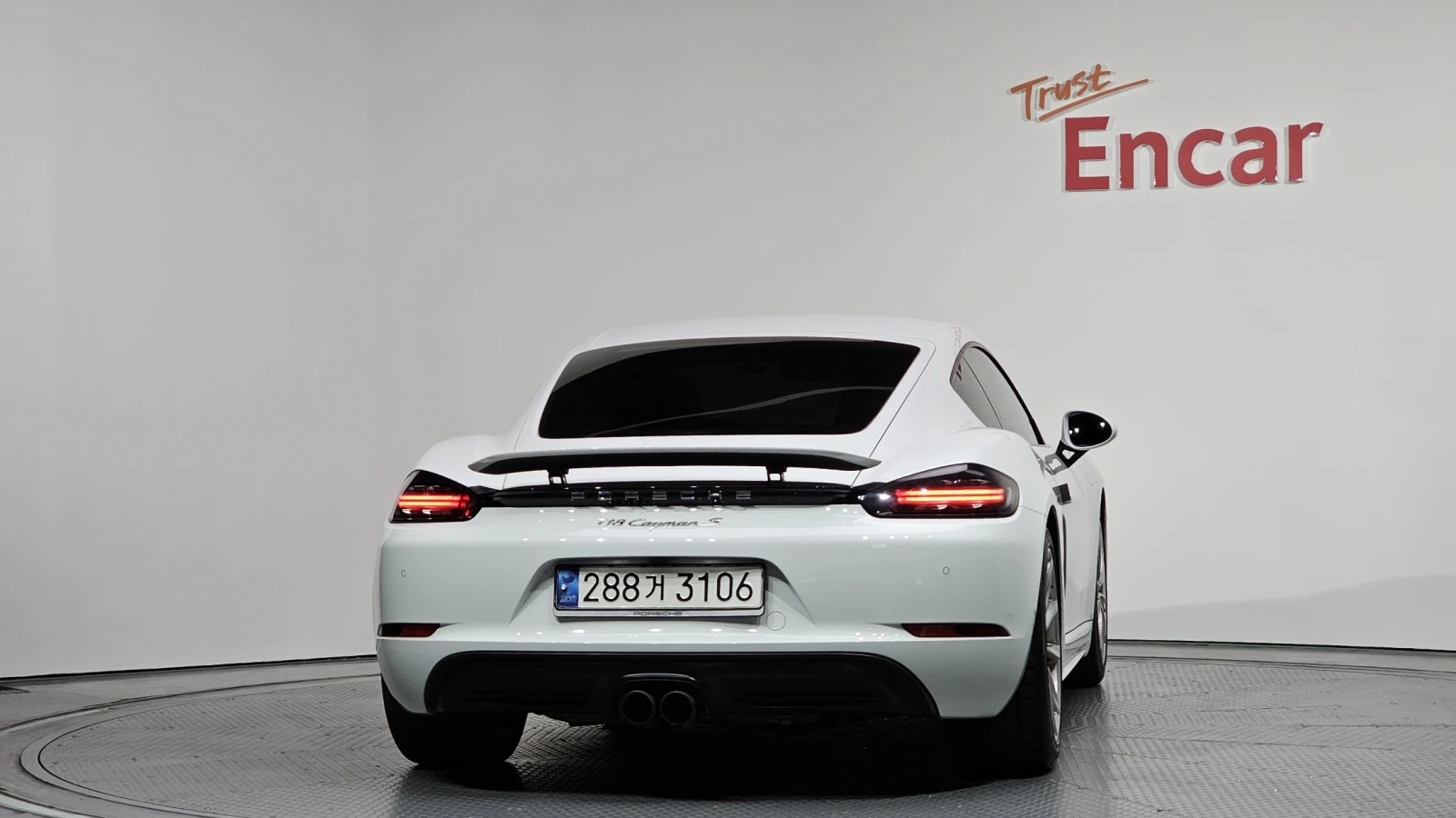 Porsche Cayman S 2.5* BLIND SPOT* ПОДГРЕВ ВОЛАН* КРАЙНА ЦЕНА, снимка 4 - Автомобили и джипове - 55271946