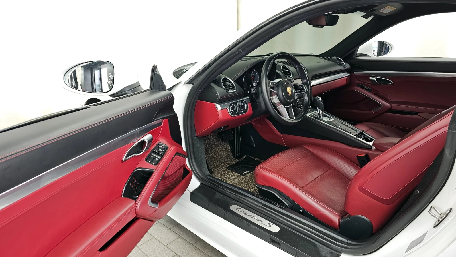 Porsche Cayman S 2.5* BLIND SPOT* ПОДГРЕВ ВОЛАН* КРАЙНА ЦЕНА, снимка 10 - Автомобили и джипове - 55271946