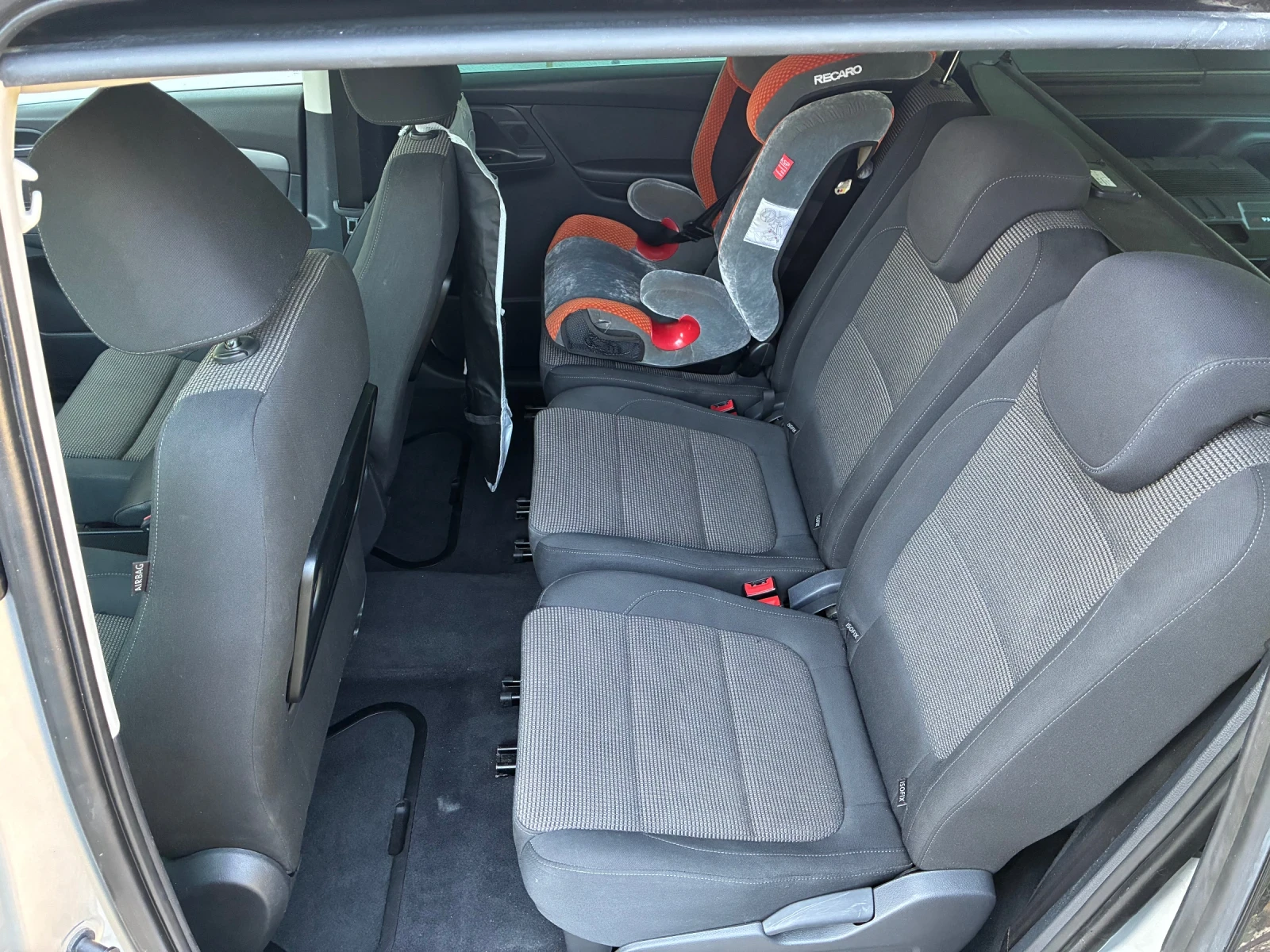 VW Sharan, снимка 17 - Автомобили и джипове - 55393050