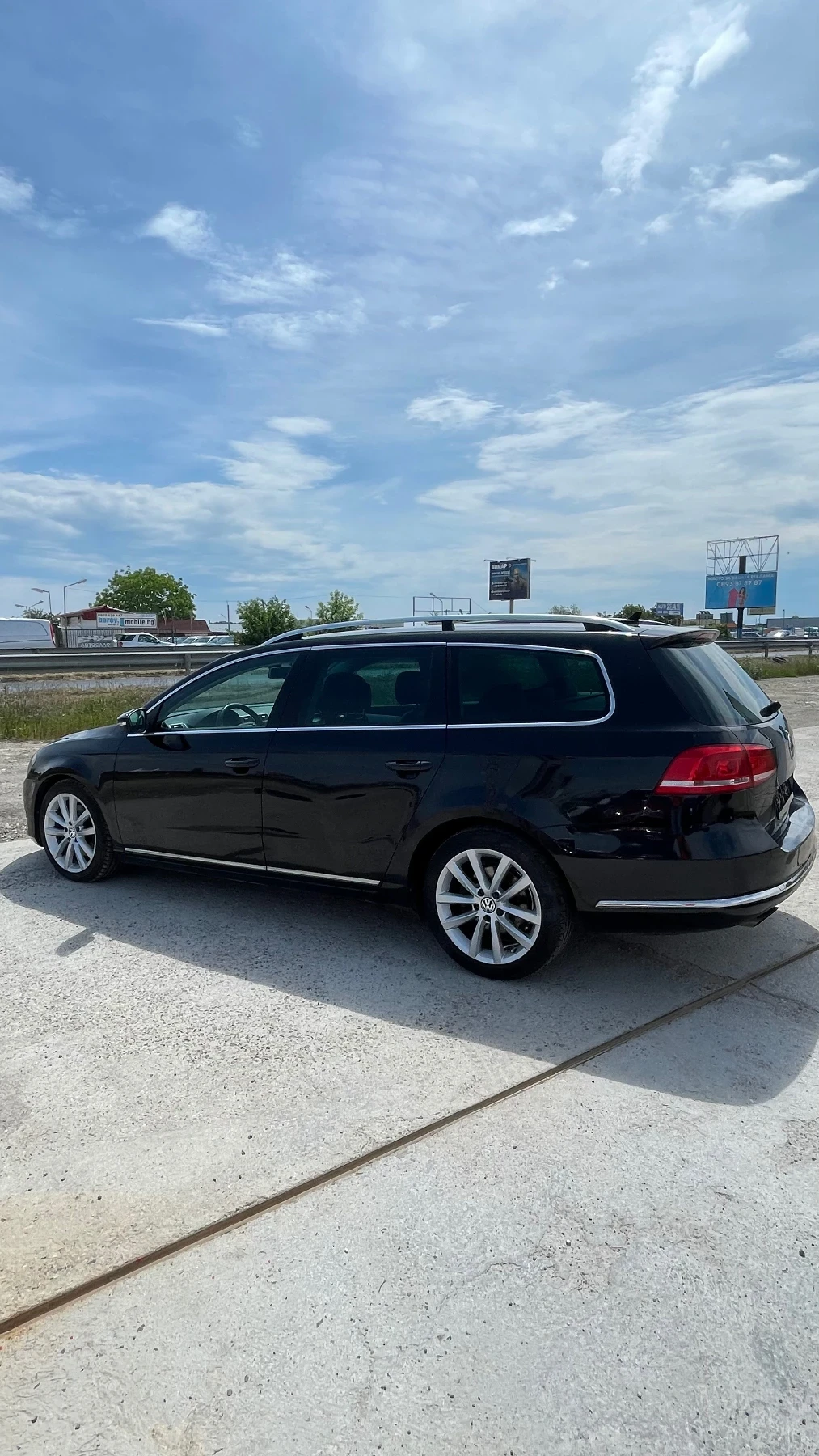 VW Passat 2.0TDI 140к.с. * АВТОМАТ* Нов Маховик* , снимка 4 - Автомобили и джипове - 55440500