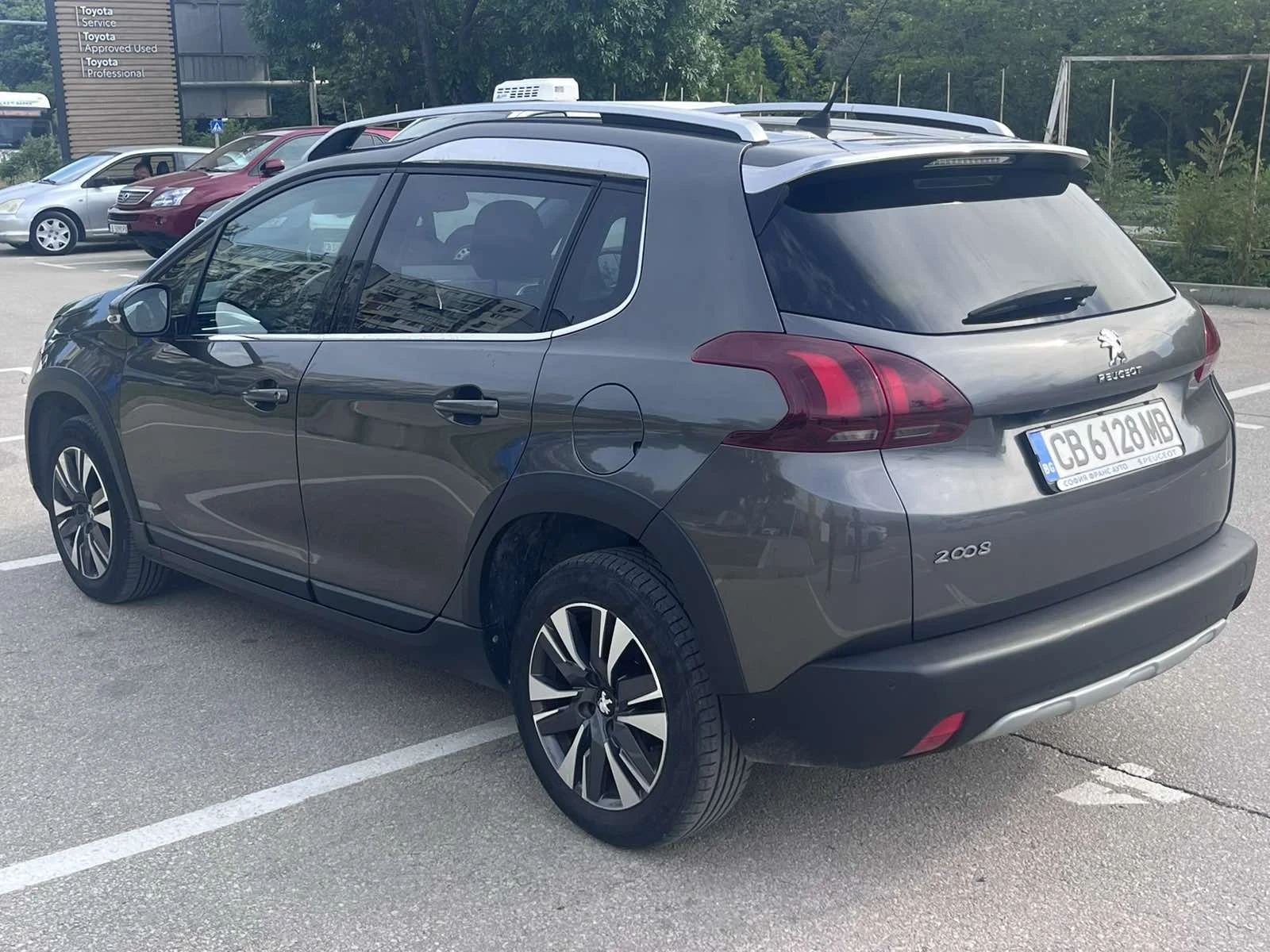 Peugeot 2008 1.2 New ALLURE, снимка 15 - Автомобили и джипове - 55503602