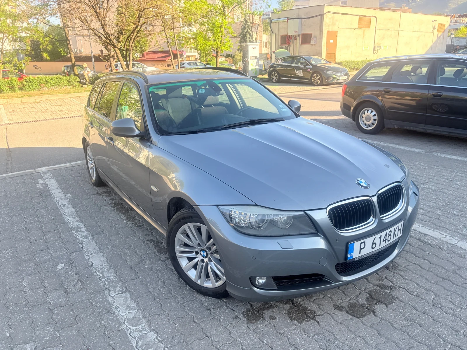 BMW 318, снимка 9 - Автомобили и джипове - 56351764