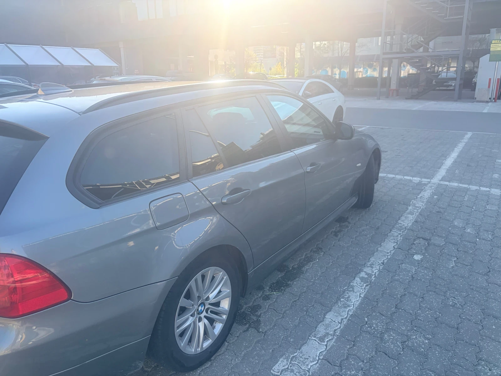 BMW 318, снимка 2 - Автомобили и джипове - 56351764