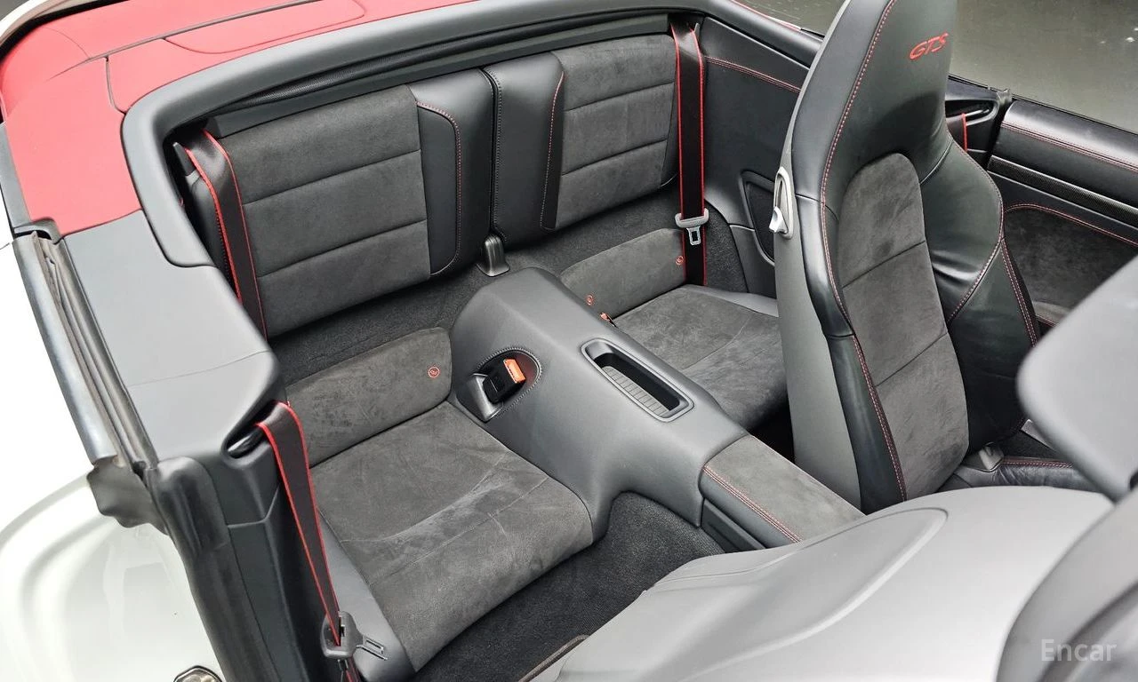 Porsche 911 GTS* 991* PDK* , снимка 17 - Автомобили и джипове - 56297886