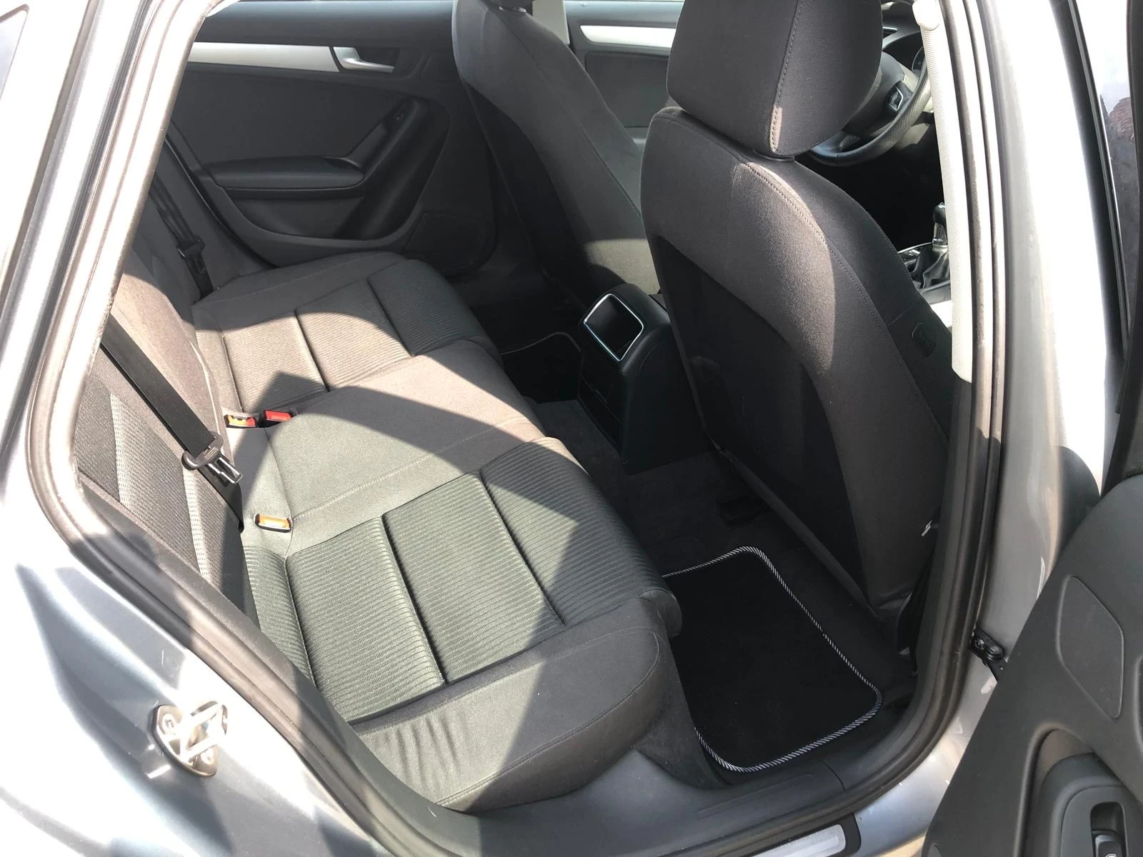 Audi A4 115 хил км, снимка 15 - Автомобили и джипове - 56536886