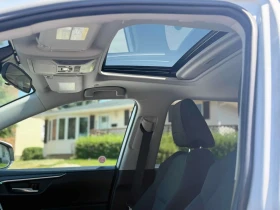 Toyota Rav4 * HYBRID XLE * AWD * CARFAX * , снимка 14