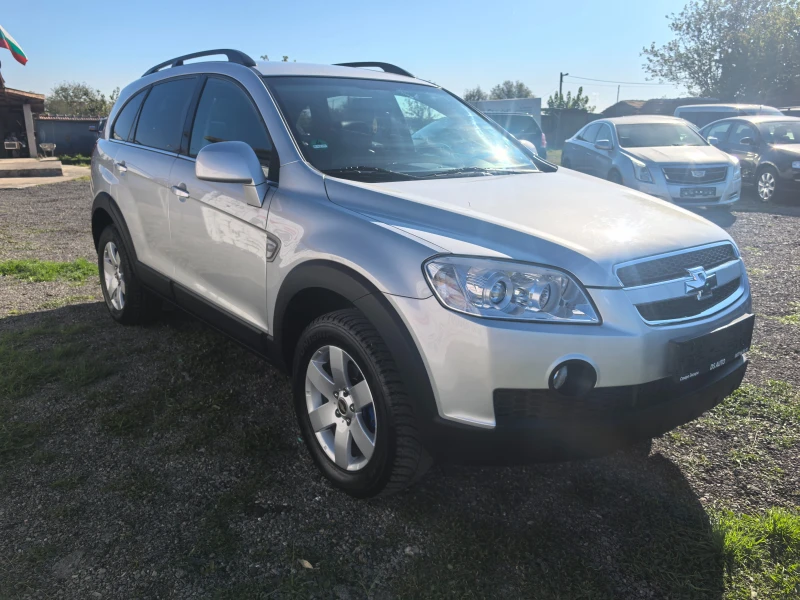 Chevrolet Captiva 2.4i , снимка 7 - Автомобили и джипове - 49097420