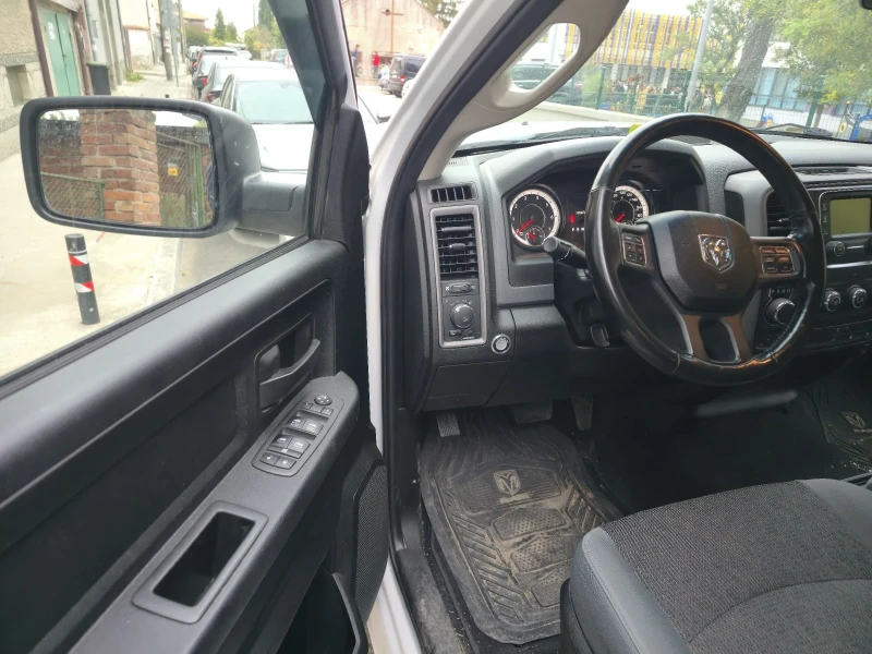 Dodge RAM 1500 TRADESMAN, снимка 10 - Автомобили и джипове - 52093321