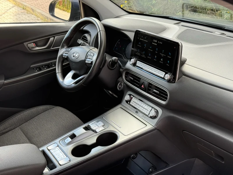 Hyundai Kona Blulink Termo pompa 64 KWh 204 hp, снимка 8 - Автомобили и джипове - 52555327