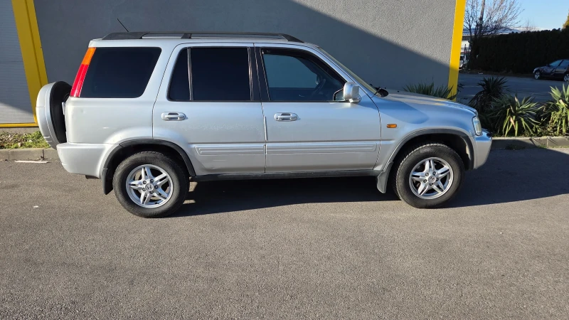 Honda Cr-v, снимка 6 - Автомобили и джипове - 53144034