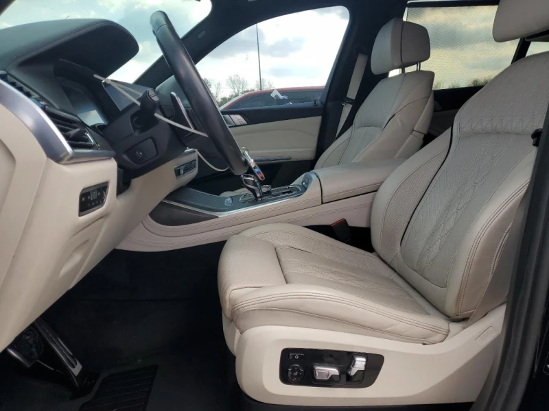 BMW X7 xDrive40i, снимка 7 - Автомобили и джипове - 53489641