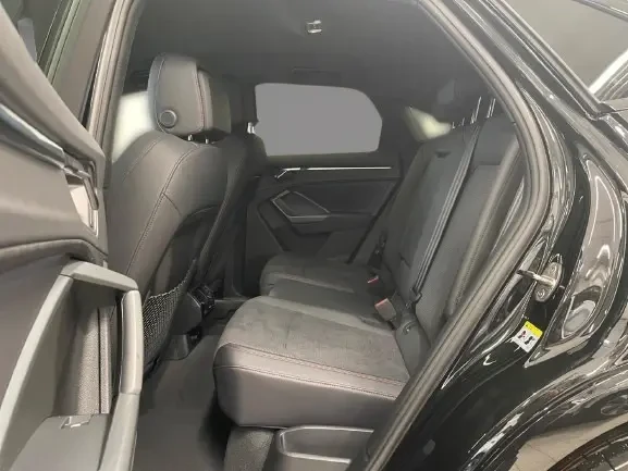 Audi Q3 Sportback 40 TDI Quattro = S-line = Гаранция - изображение 7