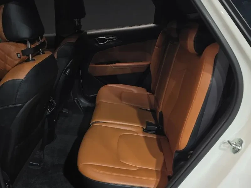 Kia Sportage DIESEL 2.0 2WD NOBLESSE GRAVITY, снимка 11 - Автомобили и джипове - 55314160