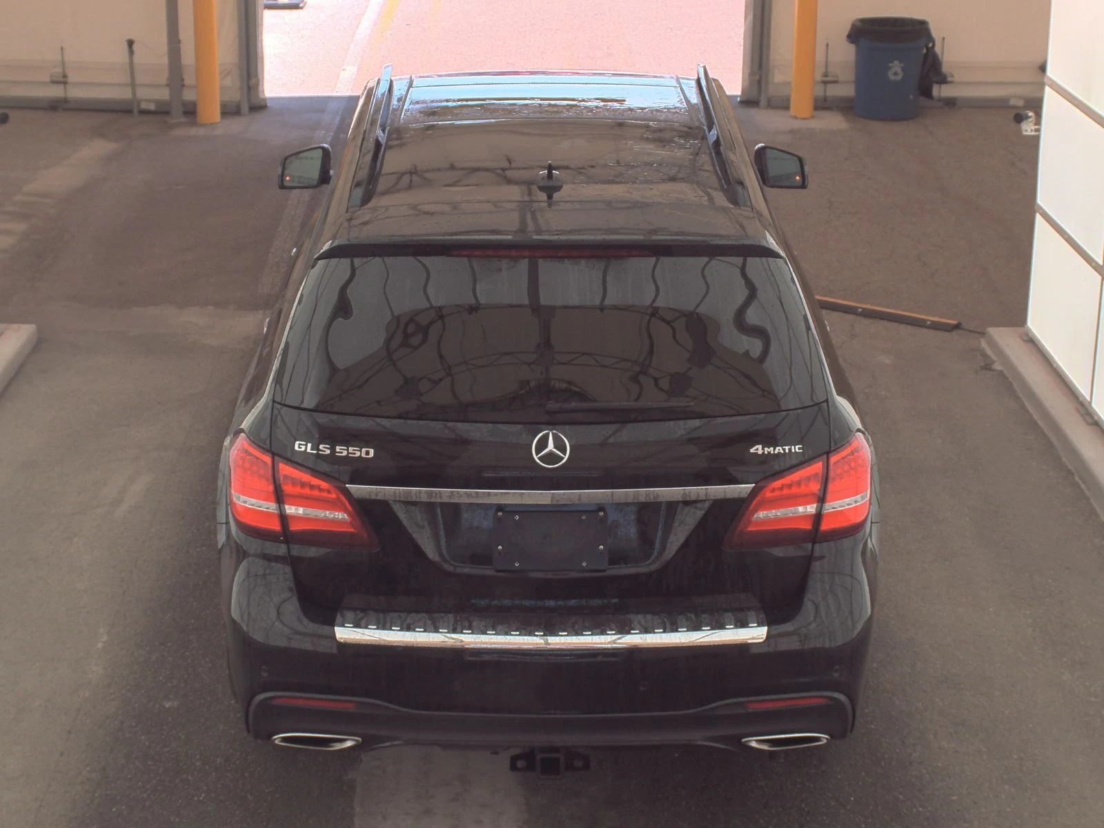 Mercedes-Benz GLS 500 Harman/Kardon* Обдух* Distronic* 360* Масаж* Пано* - изображение 5