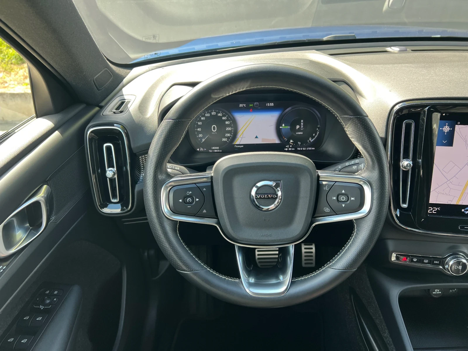 Volvo XC40 T4 Recharge Plug-in Hybrid - изображение 10