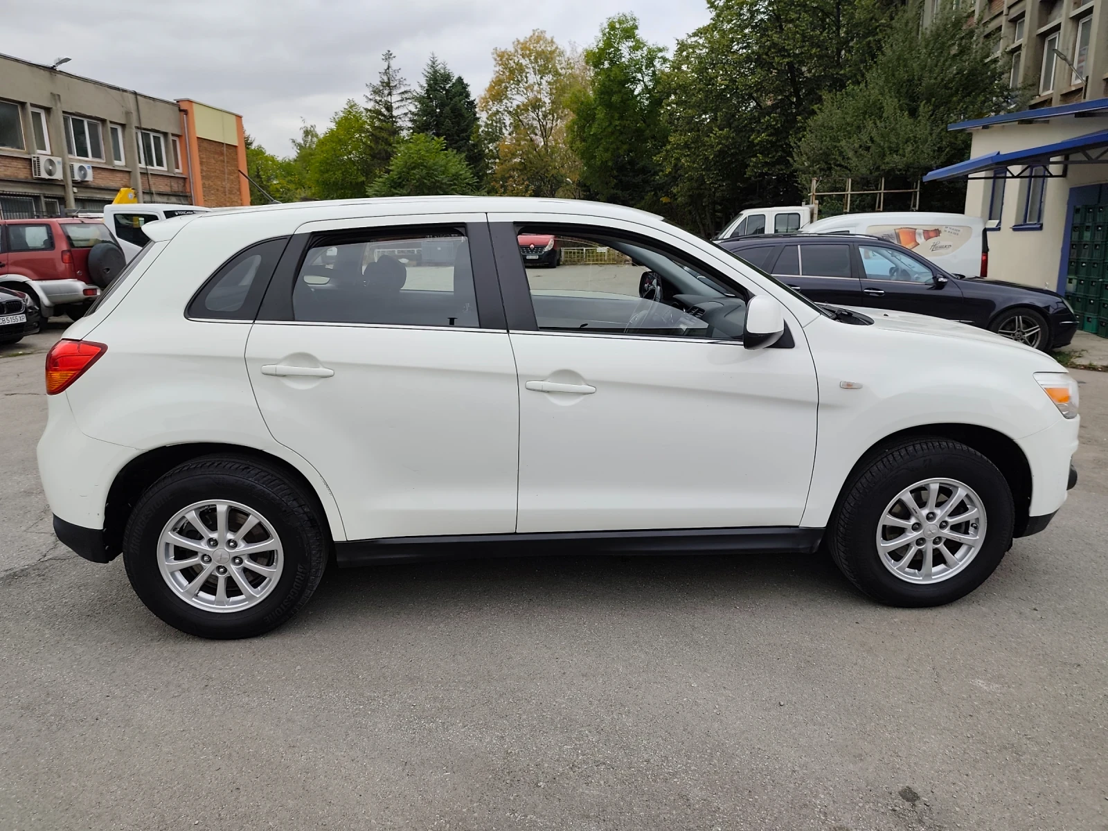 Mitsubishi ASX 1.6b 4x4 - изображение 6