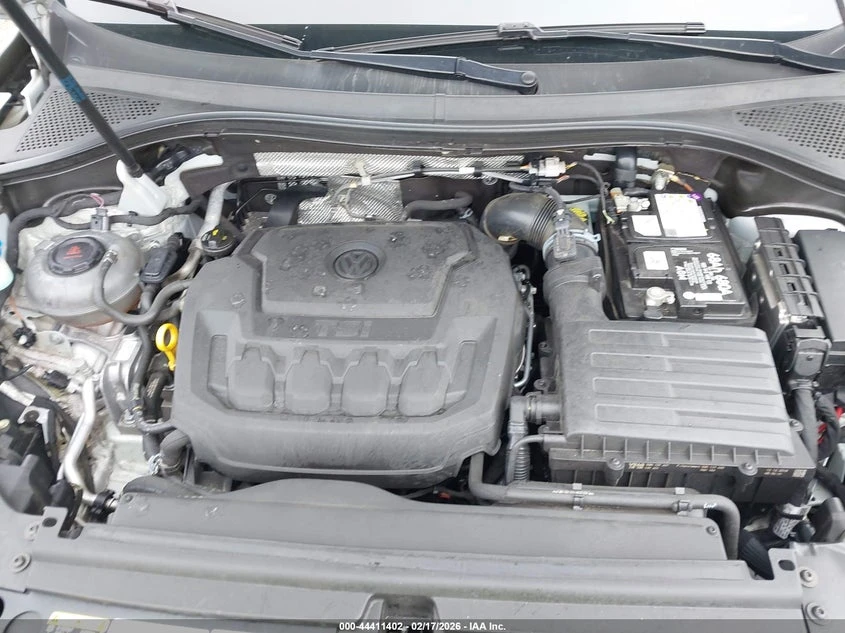 VW Tiguan, снимка 10 - Автомобили и джипове - 53955664