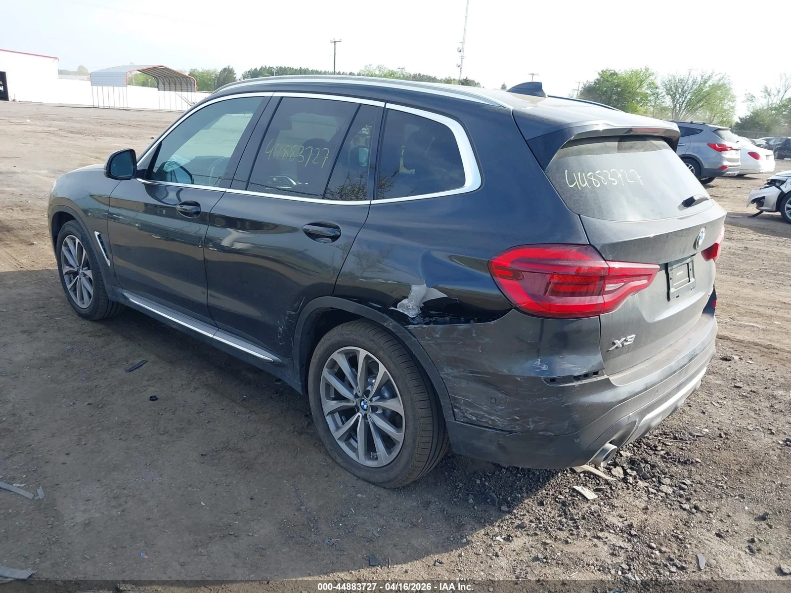 BMW X3 Digital* Обдухване* Панорама* Distronic* H&K, снимка 6 - Автомобили и джипове - 54369518