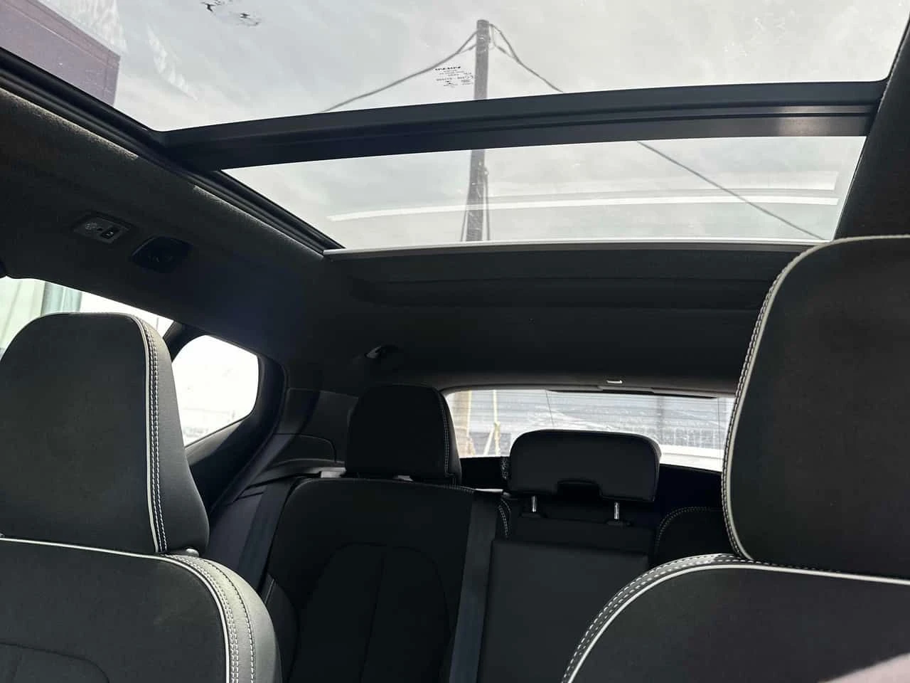 Volvo XC40 R Design  CARFAX | Mobile.bg � ����������� 10