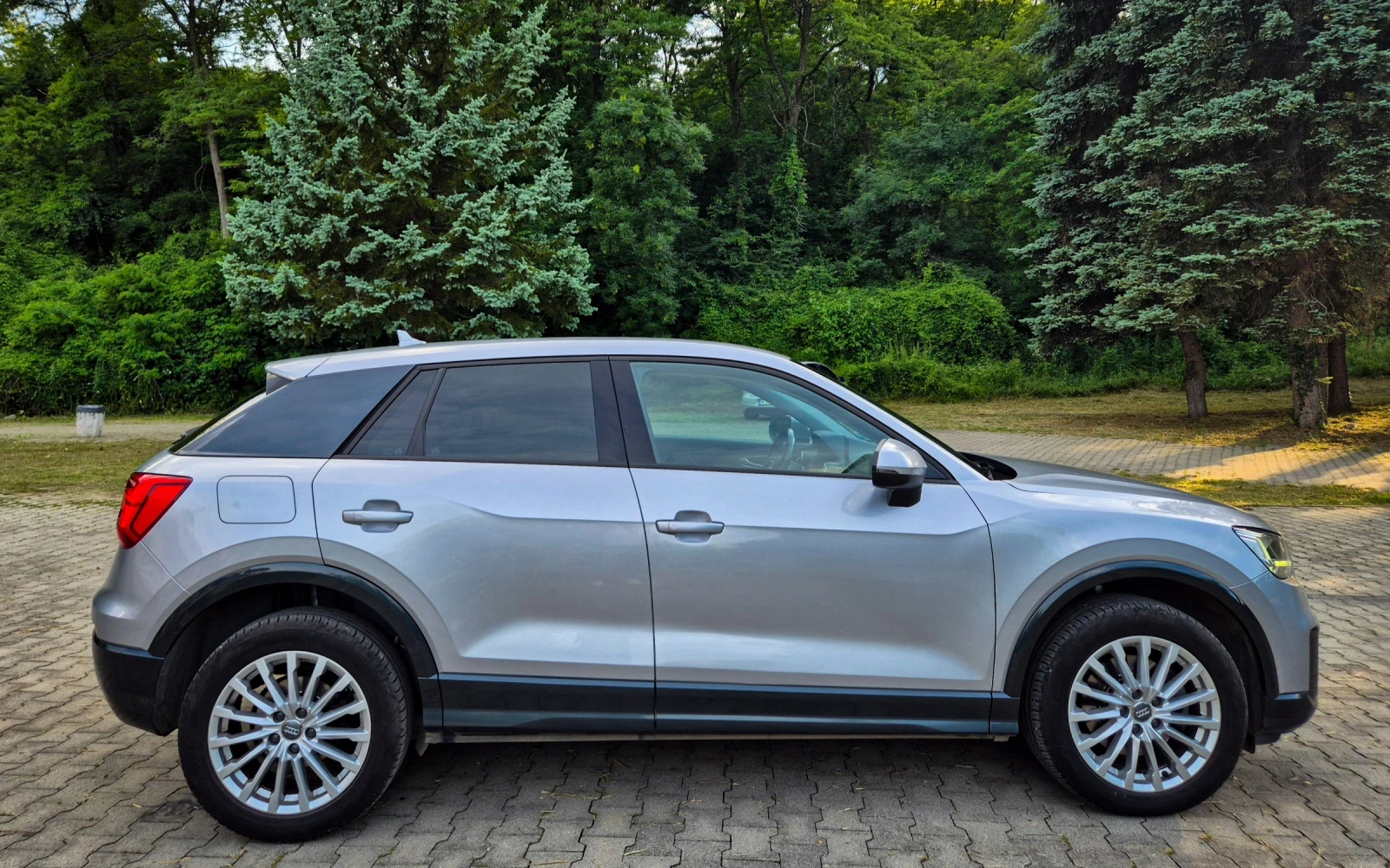 Audi Q2 2.0 TDI, QUATTRO, S-Tronic, снимка 7 - Автомобили и джипове - 54948401