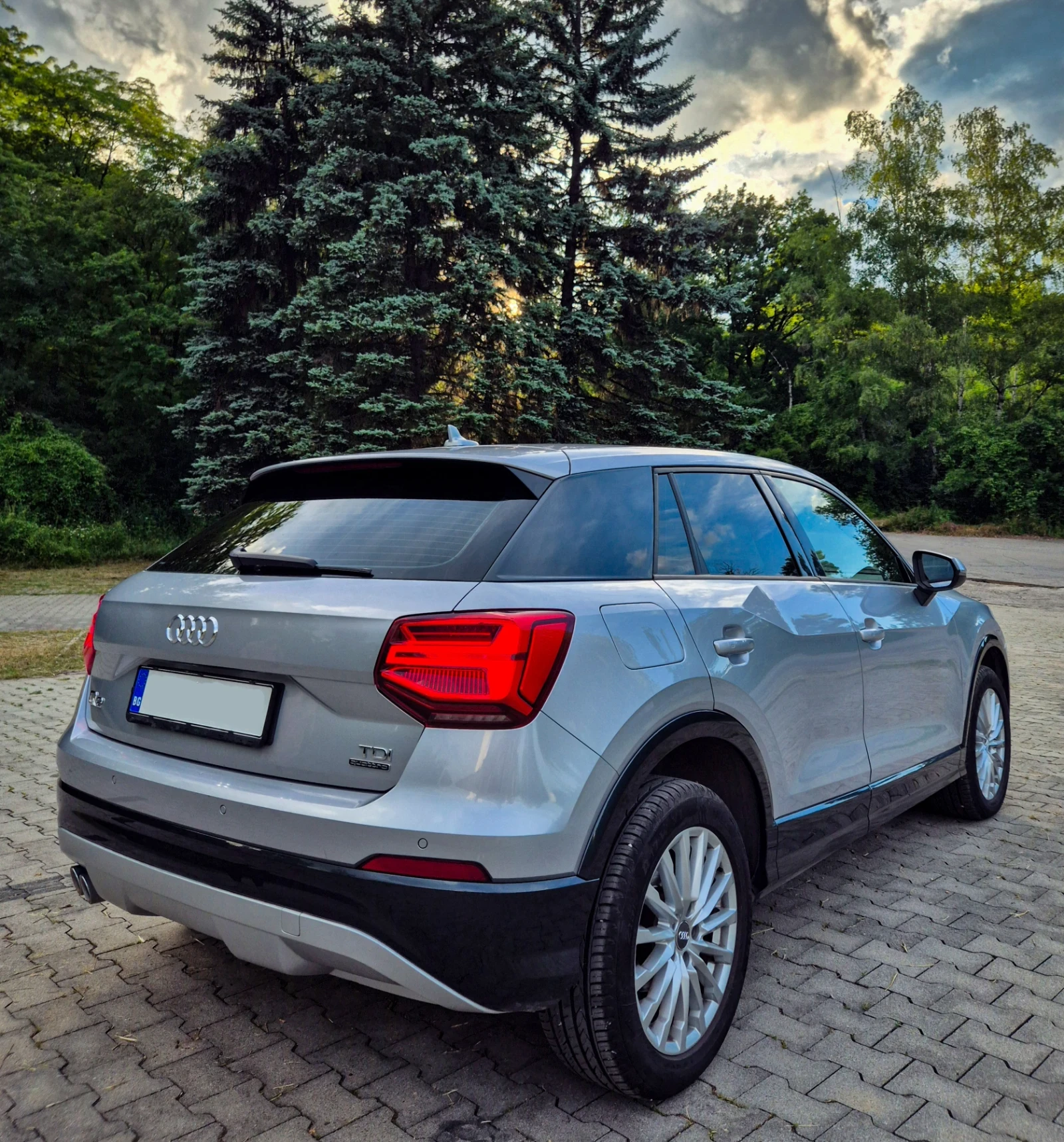 Audi Q2 2.0 TDI, QUATTRO, S-Tronic, снимка 6 - Автомобили и джипове - 54948401