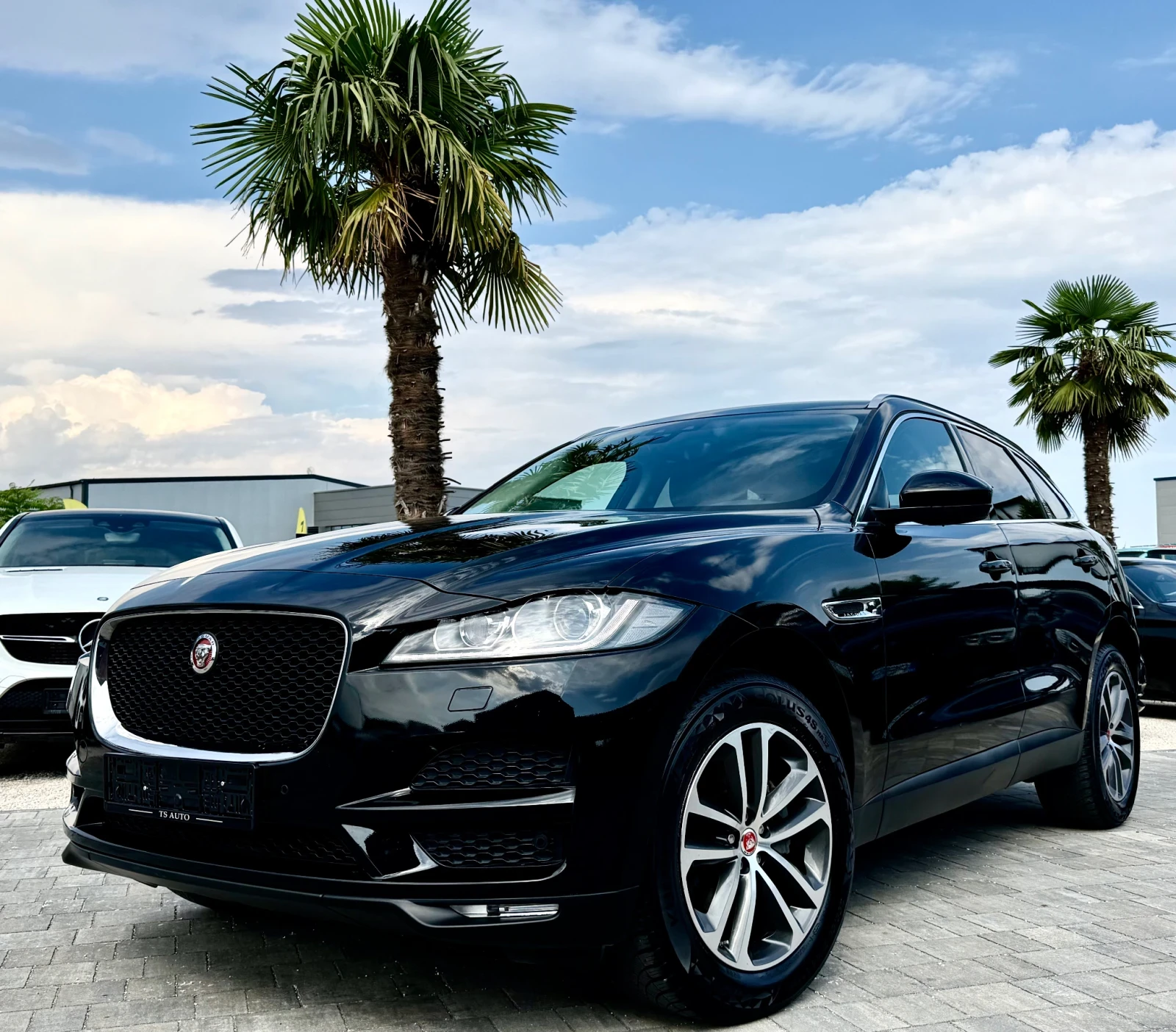 Jaguar F-PACE 2.0WD, снимка 7 - Автомобили и джипове - 55325554