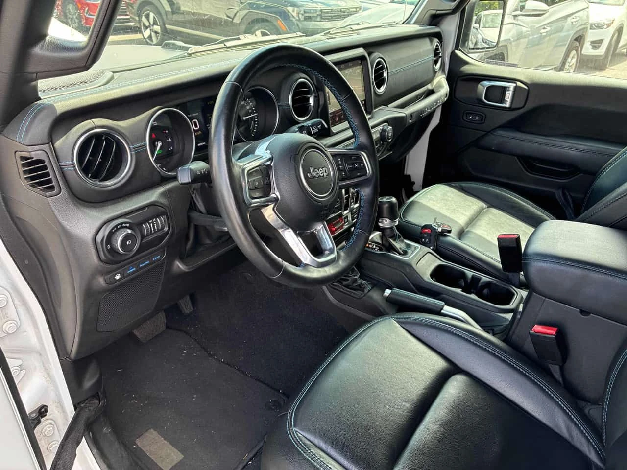 Jeep Wrangler Unlimited Rubicon / CARFAX / АВТОКРЕДИТ , снимка 5 - Автомобили и джипове - 55507768