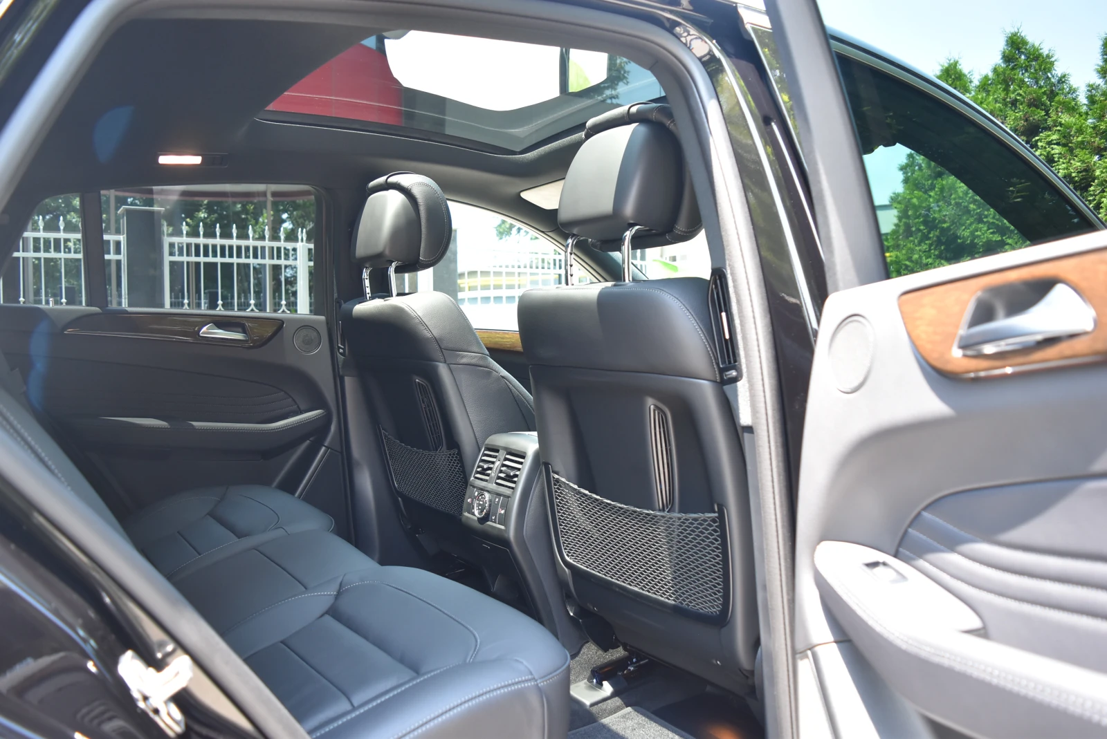 Mercedes-Benz GLE 350 d 4M AMG, снимка 15 - Автомобили и джипове - 55664011