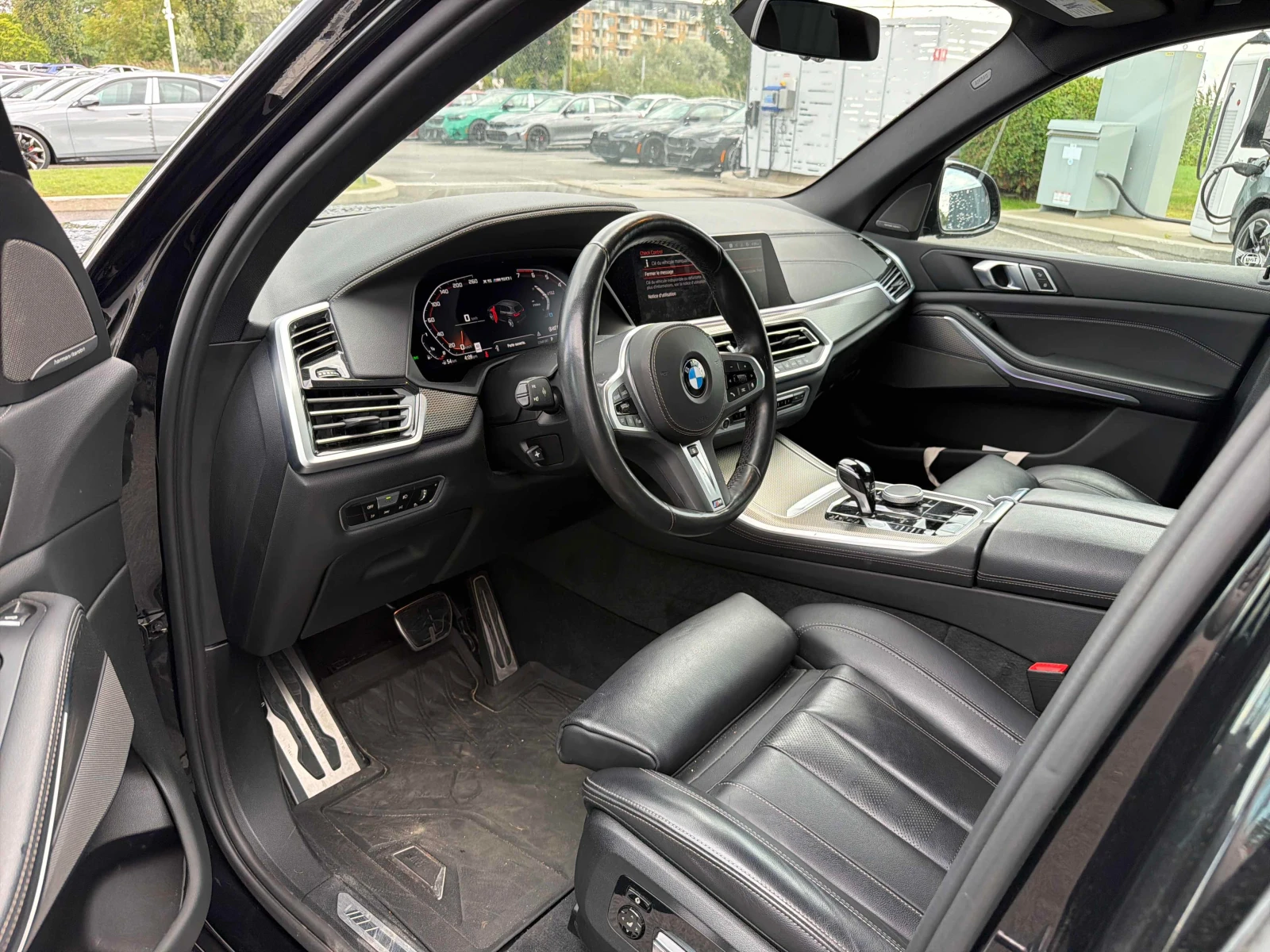 BMW X5 * M50i * CARFAX * ОПЦИЯ ЗА ФИНАНСИРАНЕ, снимка 5 - Автомобили и джипове - 55945219