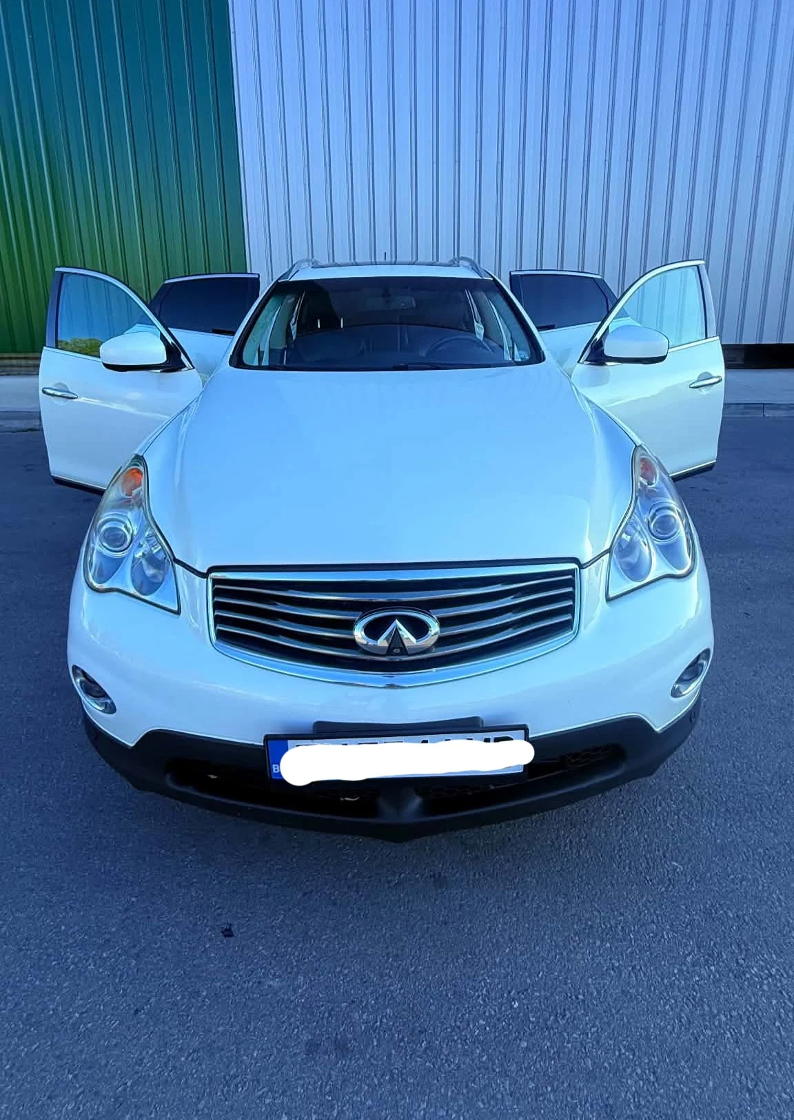 Infiniti Ex35, снимка 2 - Автомобили и джипове - 56127296