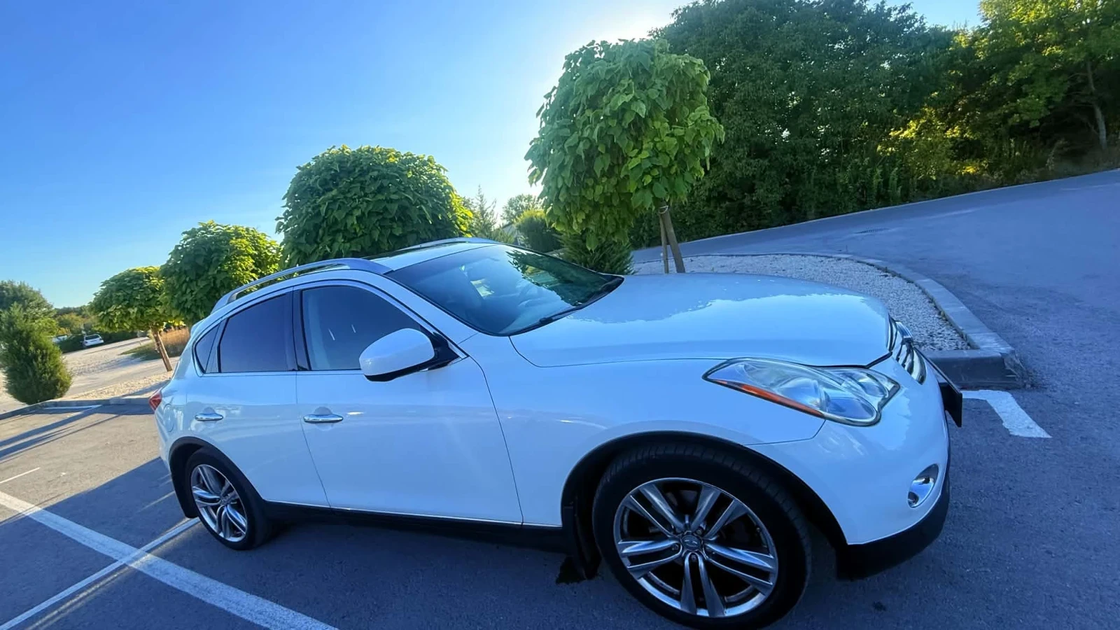 Infiniti Ex35, снимка 9 - Автомобили и джипове - 56127296