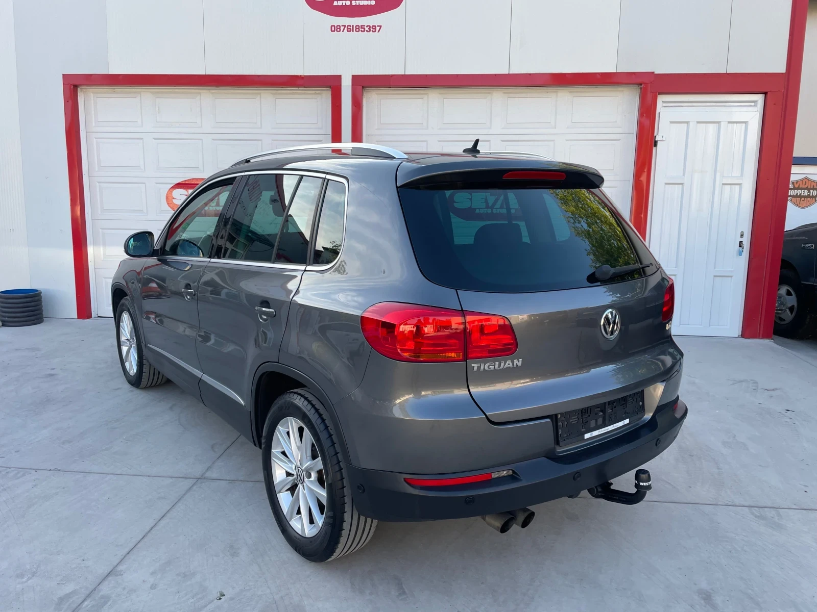 VW Tiguan FACELIFT , снимка 5 - Автомобили и джипове - 56321977