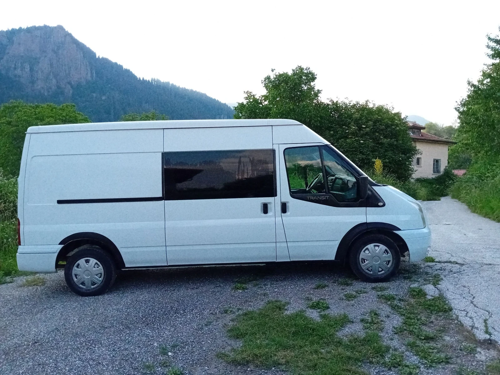 Ford Transit T125 2.2 Euro 5 - изображение 4