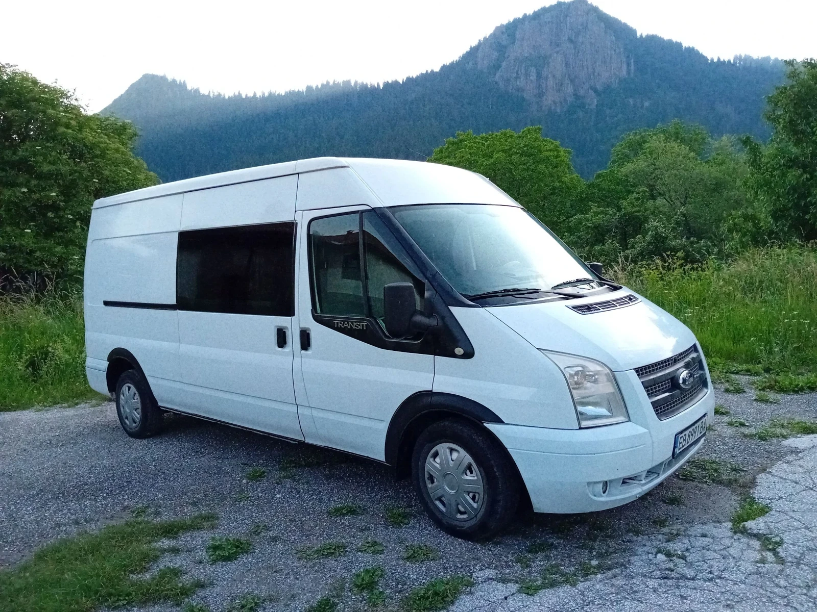 Ford Transit T125 2.2 Euro 5 - изображение 3