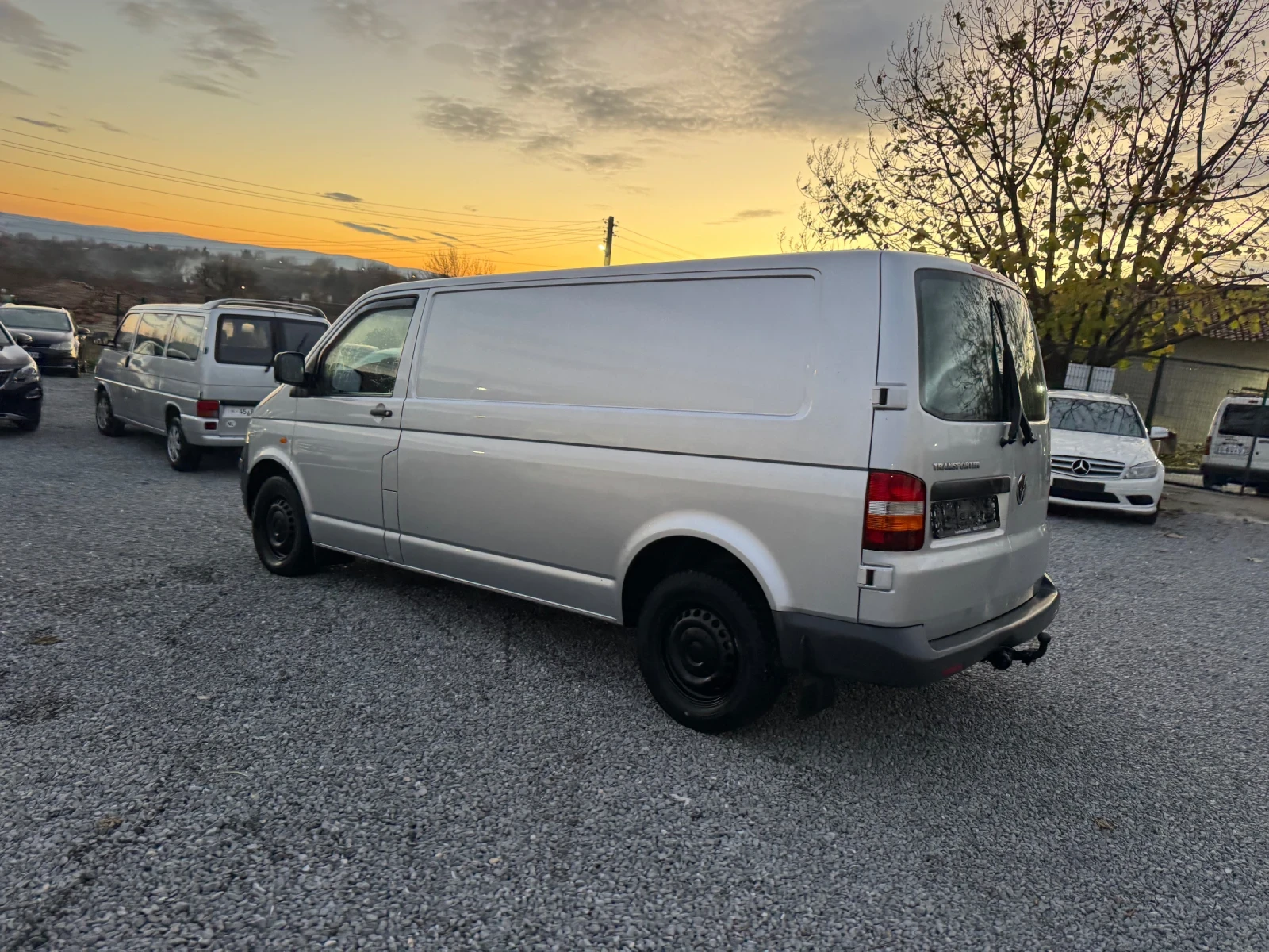 VW Transporter 2.5тди 174к.с LONG-MAXI - изображение 7