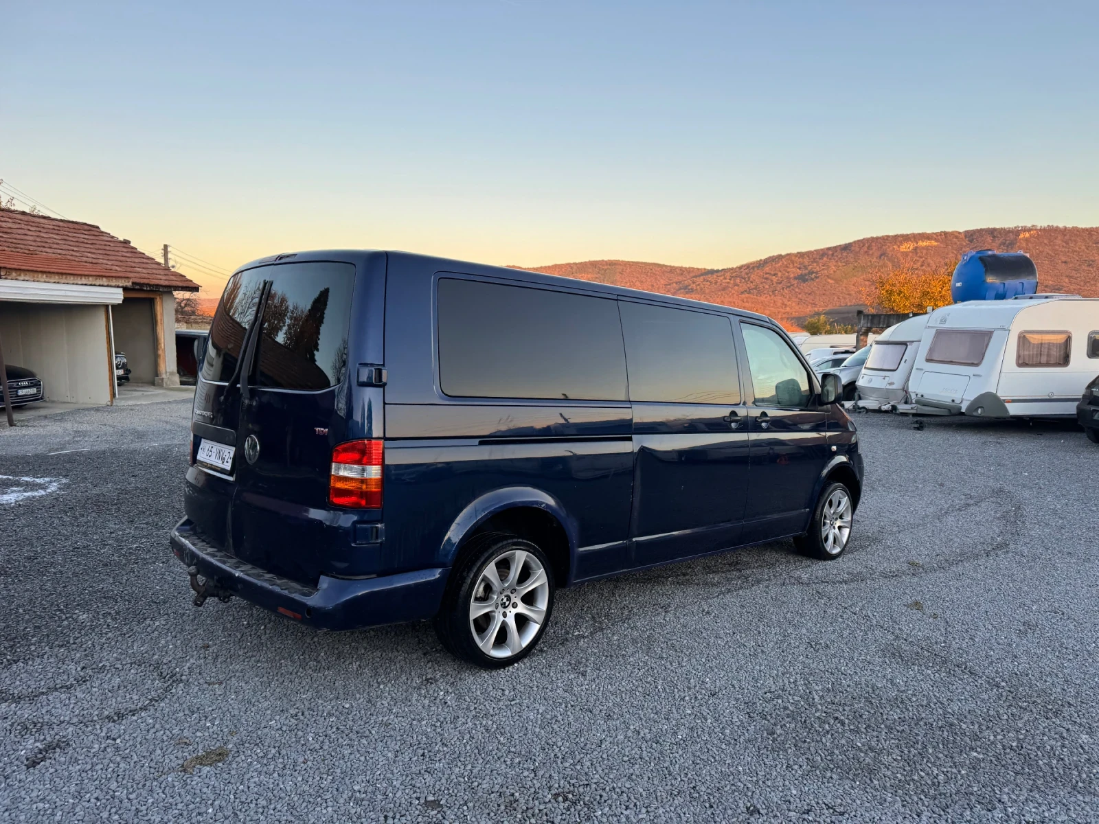 VW Transporter 2.5тди 174к.с макси база - изображение 6