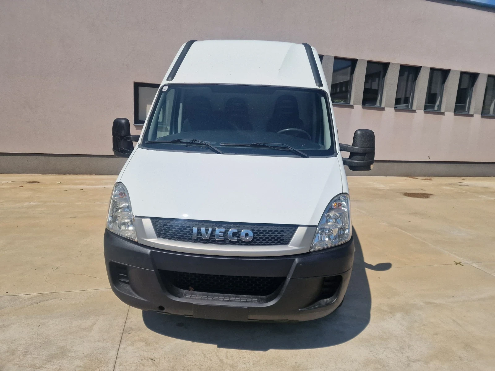 Iveco 35c13 Макси 4.60м, снимка 2 - Бусове и автобуси - 54777759