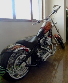     American Ironhorse Texas Chopper