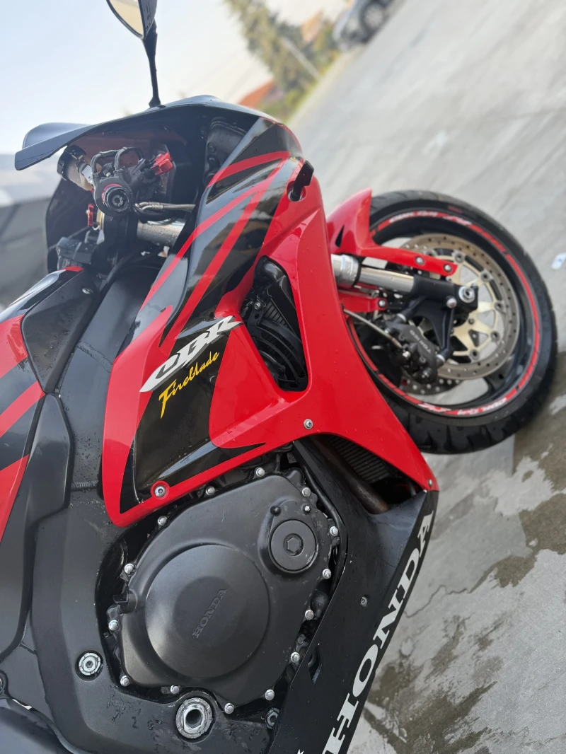 Honda Cbr 1000rr, снимка 5 - Мотоциклети и мототехника - 51785049