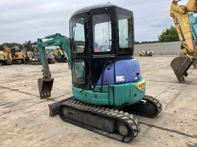 Багер Komatsu PC30MR-1 * ОЧАКВАН 30.10.2026!!!, снимка 3 - Индустриална техника - 55118024
