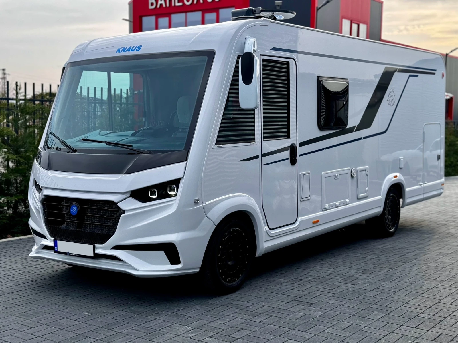 Кемпер Knaus Van I - изображение 2