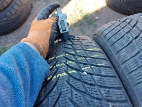 Гуми Зимни 225/45R18, снимка 3