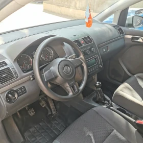 VW Touran 1.6 105 диезел, снимка 12
