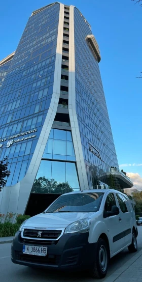 Peugeot Partner 2018 ТОВАРОПЪТНИК, ДЪЛГА БАЗА, РЕАЛ.КМ.ОТЛ.СЪСТОЯН, снимка 1