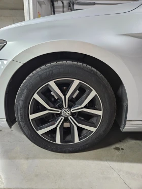 Обява за продажба на VW Passat Variant Highline Full ~27 500 лв. - изображение 9