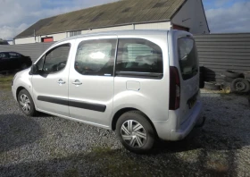 Citroen Berlingo  1.6 e-HDI 92 к.с - 4500 € / 8801.24 лв. - 70525902 3
