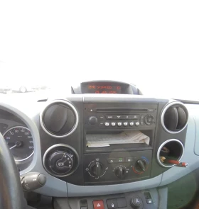 Citroen Berlingo  1.6 e-HDI 92 к.с - 4500 € / 8801.24 лв. - 70525902 7