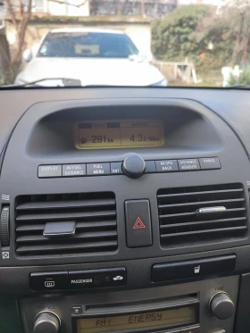 Toyota Avensis - 2300 € / 4498.41 лв. - 32399635 11