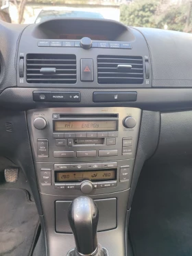 Toyota Avensis - 2300 € / 4498.41 лв. - 32399635 10